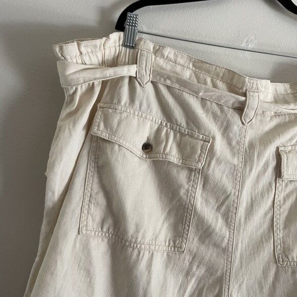 Old Navy Women 3X Ivory Extra High-Waisted Tie-Front Cargo Shorts 4” Inseam - Picture 8 of 10
